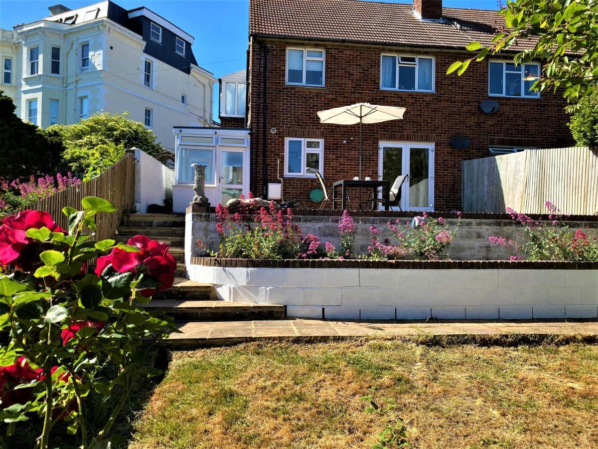 Luxury Suntrap In Private Complex St Leonards Lägenhet Hastings Exteriör bild