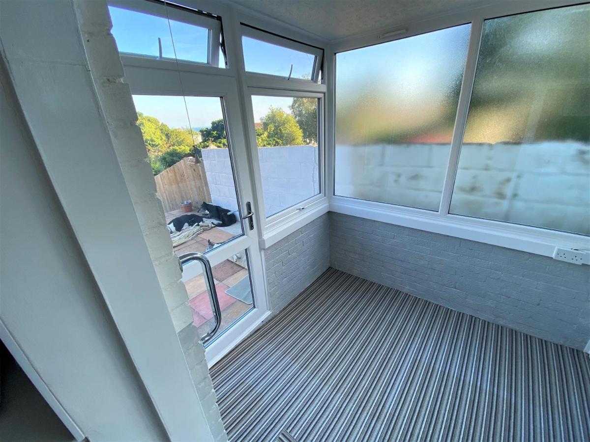 Luxury Suntrap In Private Complex St Leonards Lägenhet Hastings Exteriör bild